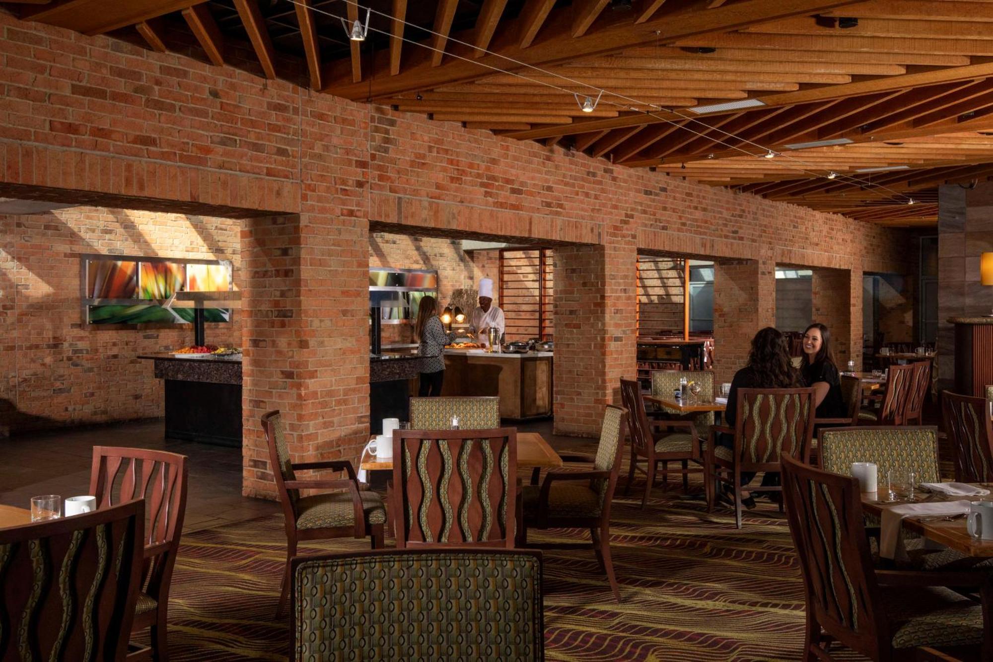 The Inverness Denver, A Hilton Golf & Spa Resort Englewood Exterior photo